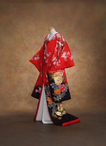 色打掛/赤黒ﾎﾞｶｼ友禅桜に貝桶/前