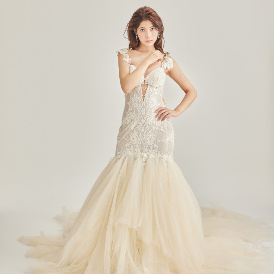 Galia Lahav／Rihanna
